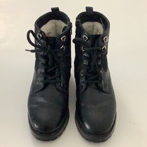 Pajar Canada Black Leather/Suede Lace Up Winter Boots Sheep Wool Lining Biker